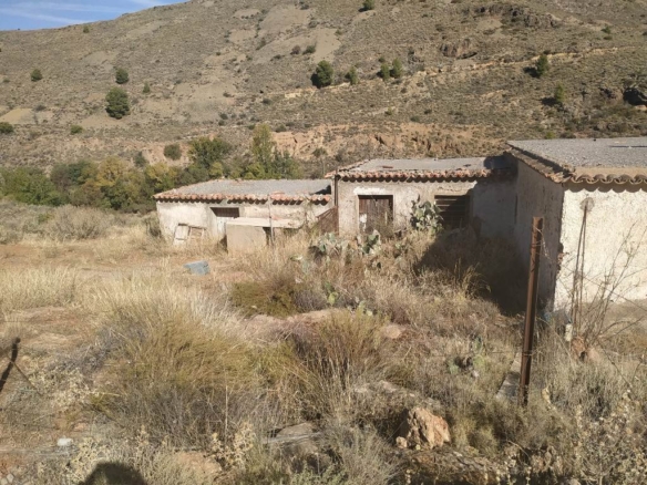 Parcela en Venta en Fondon Almería
