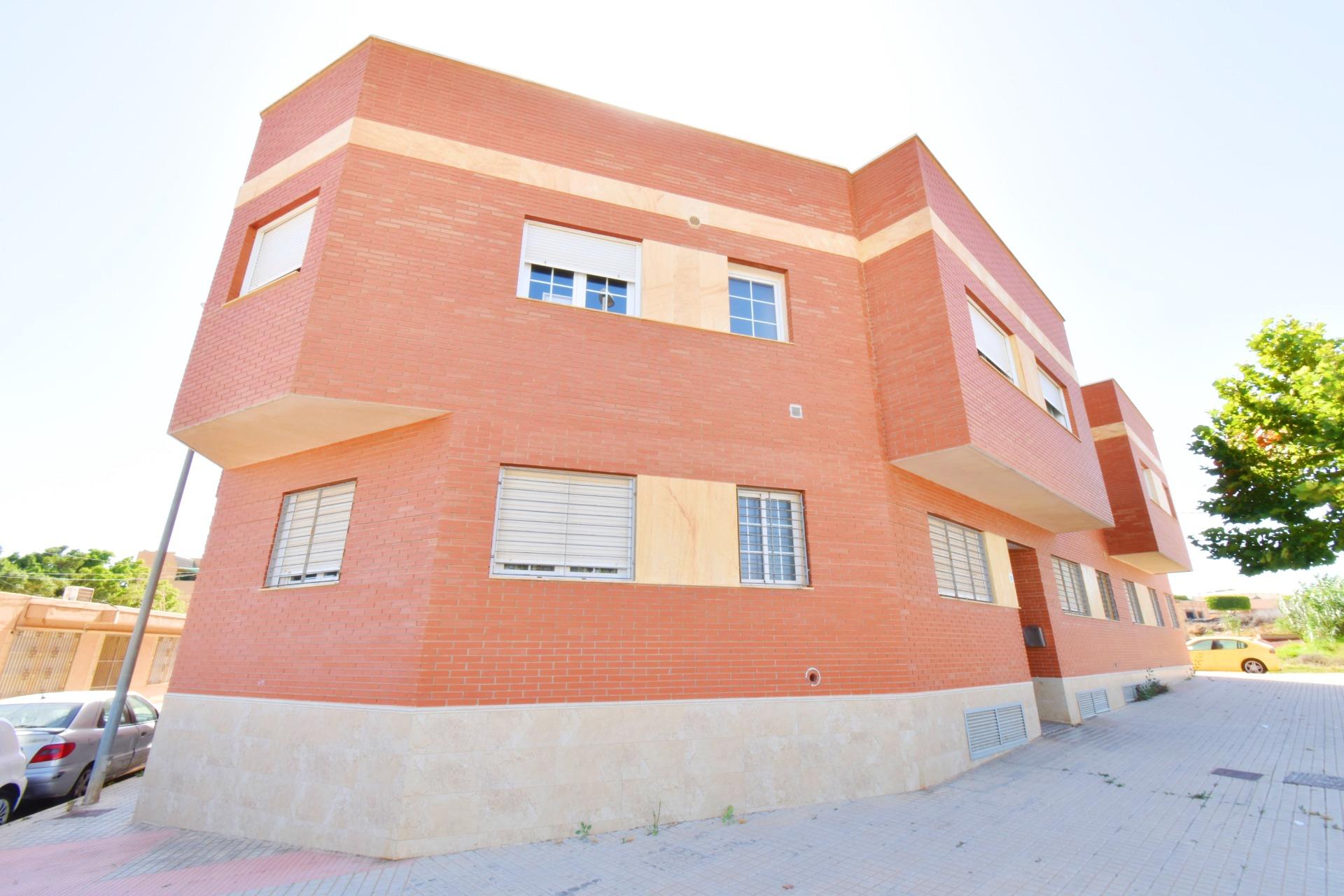 Vivienda familiar en barrio residencial