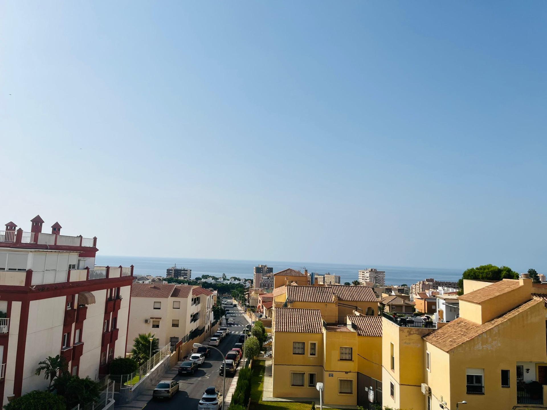 ÁTICO EN VENTA EN AGUADULCE CON VISTAS AL MAR