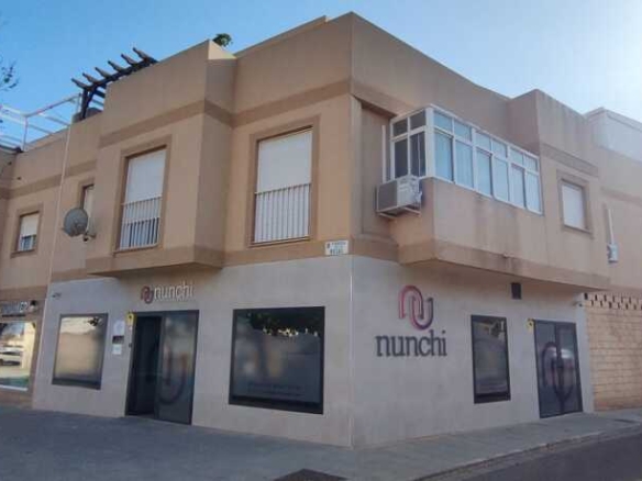 Parking coche en Venta en Retamar Almería