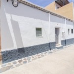 CASA EN  VENTA EN ZONA ABRUCENA