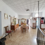 SE VENDE CASA EN ABRUCENA ZONA CENTRO