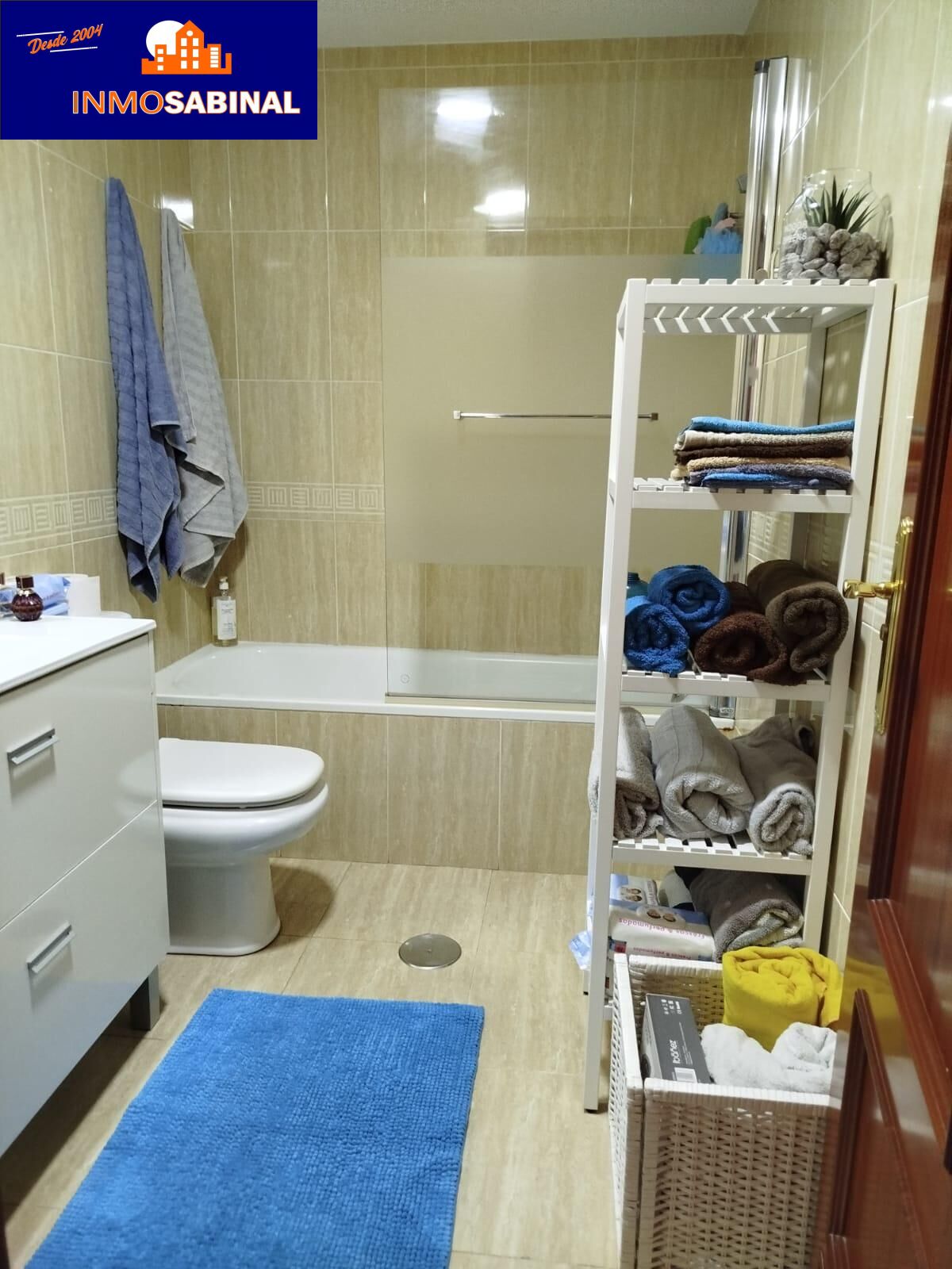 2 BAÑOS EN RESIDENCIAL CON PISCINA