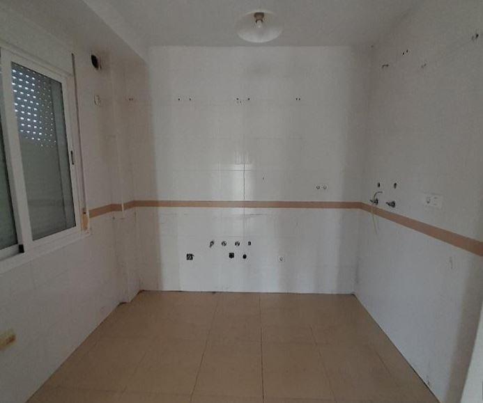 APARTAMENTO DE 1 DORMITORIO Y 1 BAÑO EN ALMERIMAR!!