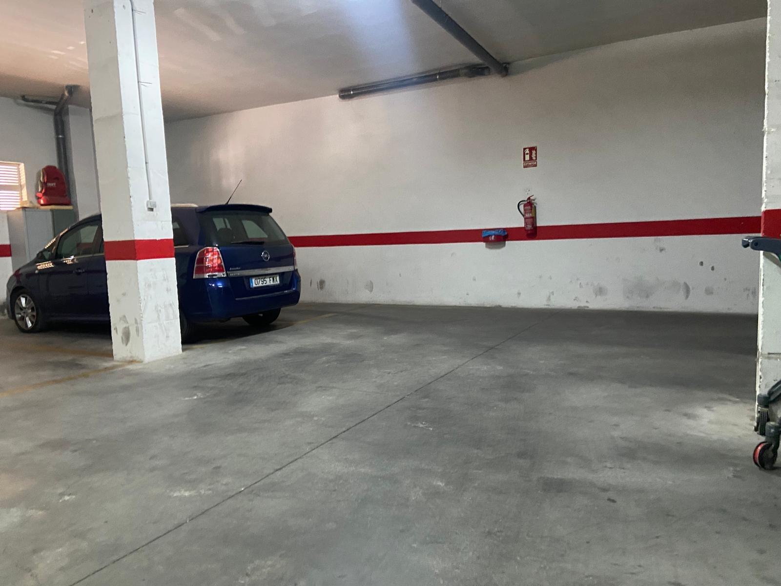 Plaza de garaje en venta en Huercal de Almeria