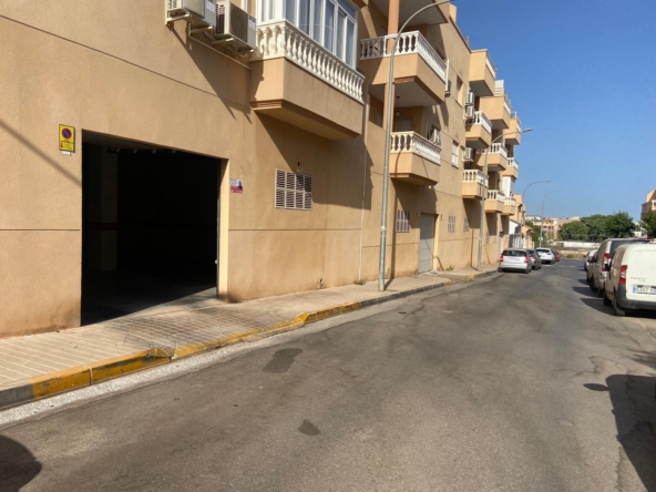 Plaza de garaje en venta en Huercal de Almeria