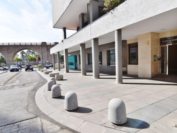 Plaza de garaje en oliveros en calle Maestro Serrano