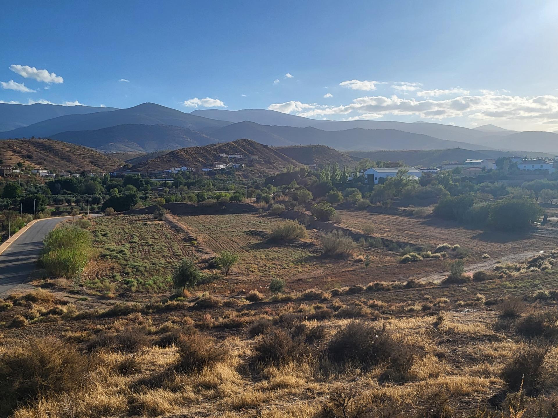 SE VENDE TERRENO EN LA HUERTEZUELA CON POZO PROPIO Y BALSA