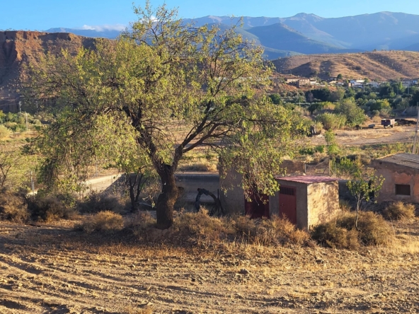 SE VENDE TERRENO EN LA HUERTEZUELA CON POZO PROPIO Y BALSA