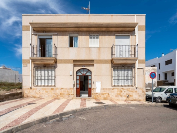 APARTAMENTO CON VISTAS AL MAR EN CARBONERAS