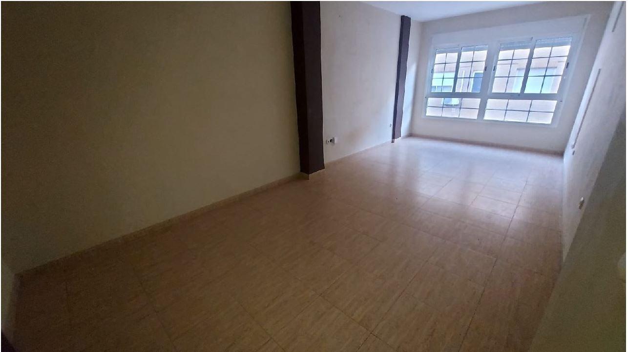 2 BAÑOS!! MUY BUENA OPORTUNIDAD!! VIVIENDA EN PUJA AL ALZA