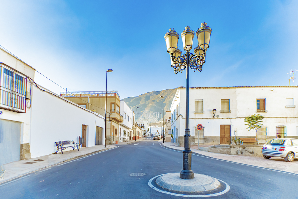 Casa de pueblo en Venta en Illar Almería