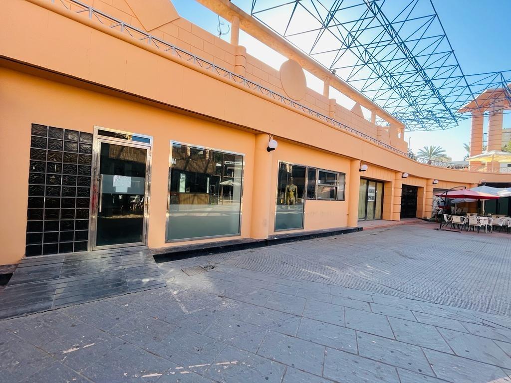 LOCAL COMERICAL EN AGUADULCE SUR CENTRO COMERCIAL 501