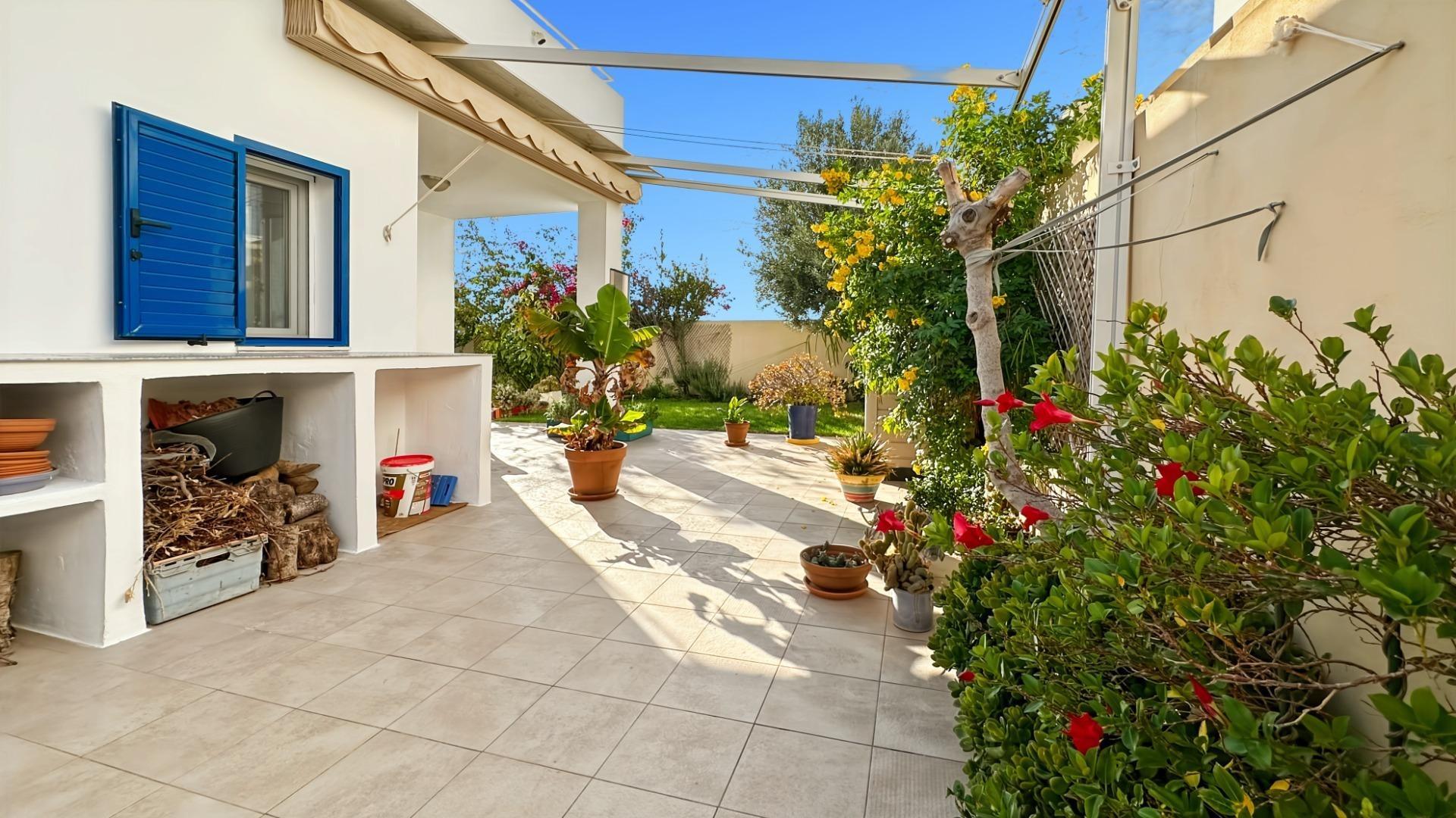 Casa moderna en la Villa de Níjar – Luz natural