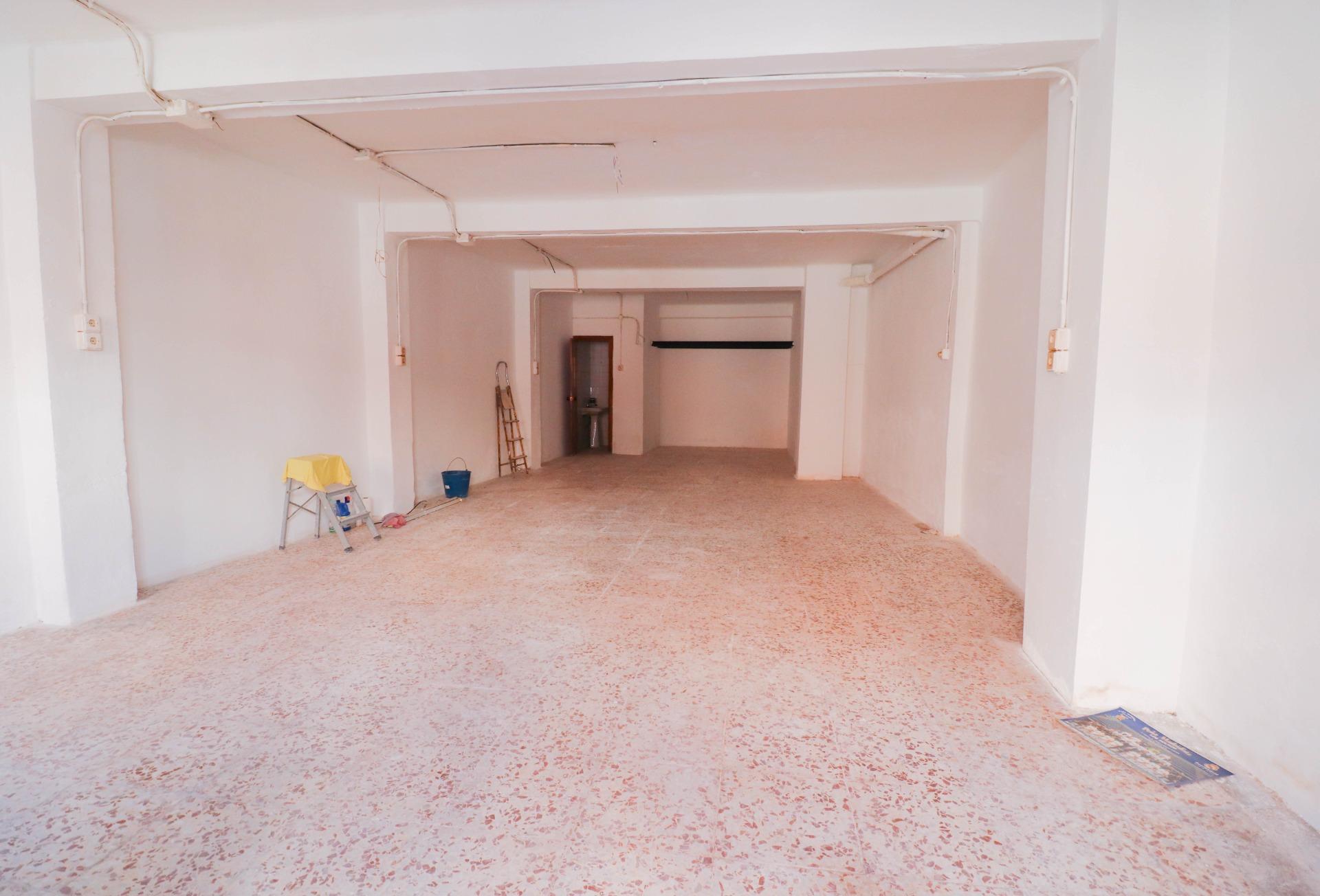 LOCAL COMERCIAL EN CALLE REAL DEL BARRIO ALTO