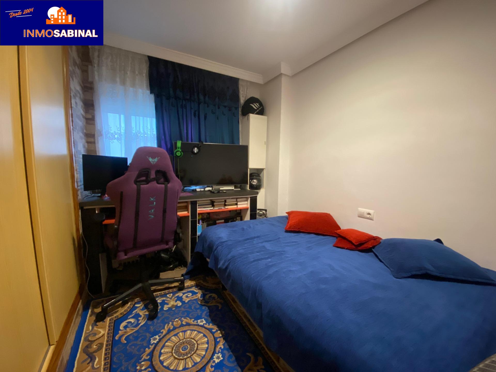 BONITO PISO DE 2 DORMITORIOS EN ROQUETAS CENTRO!