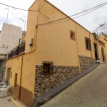 CASA EN GÁDOR