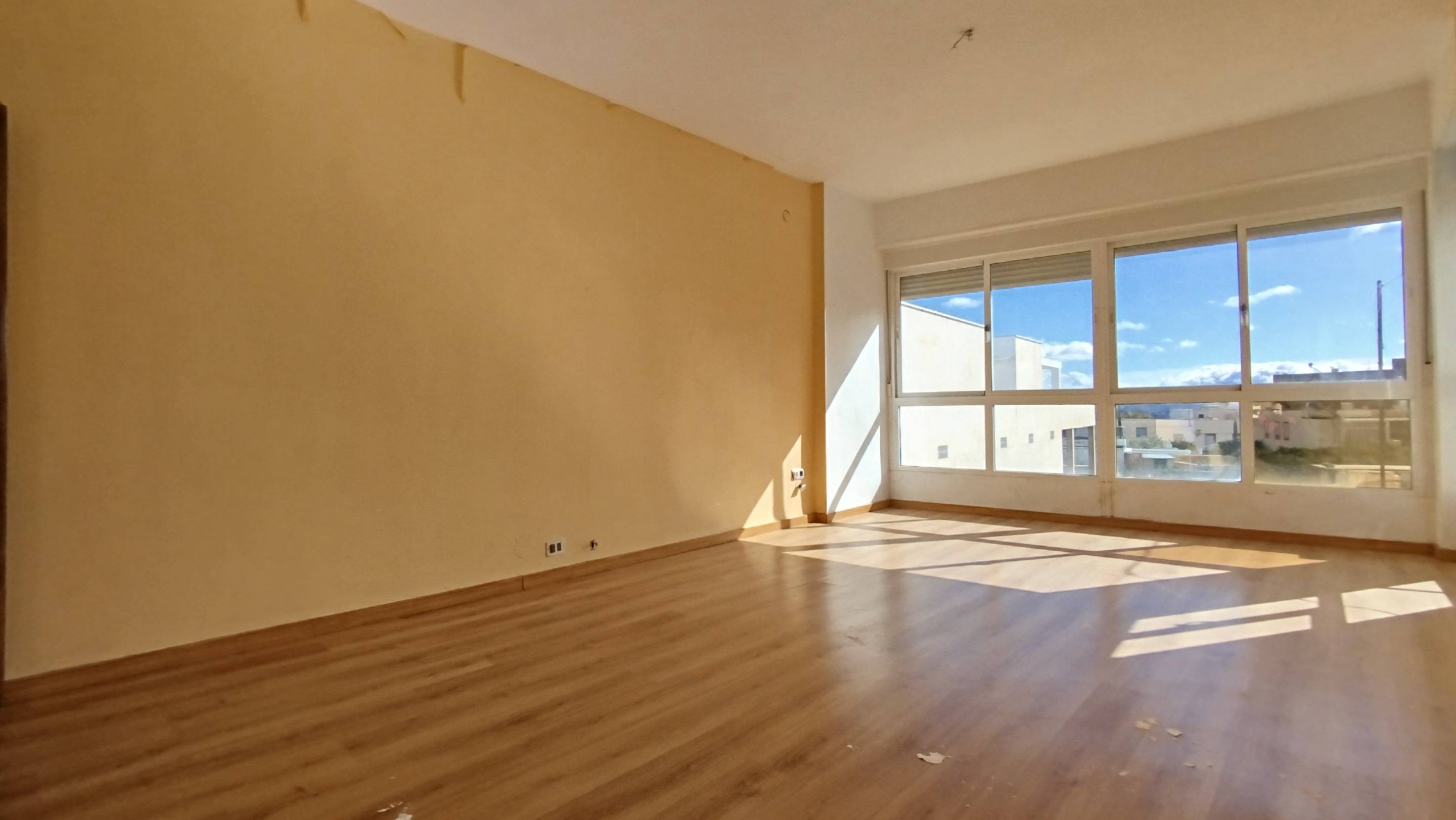 Casa con patio tipo dúplex en la Alpujarra Almeriense – Espacio y naturaleza en Instinción