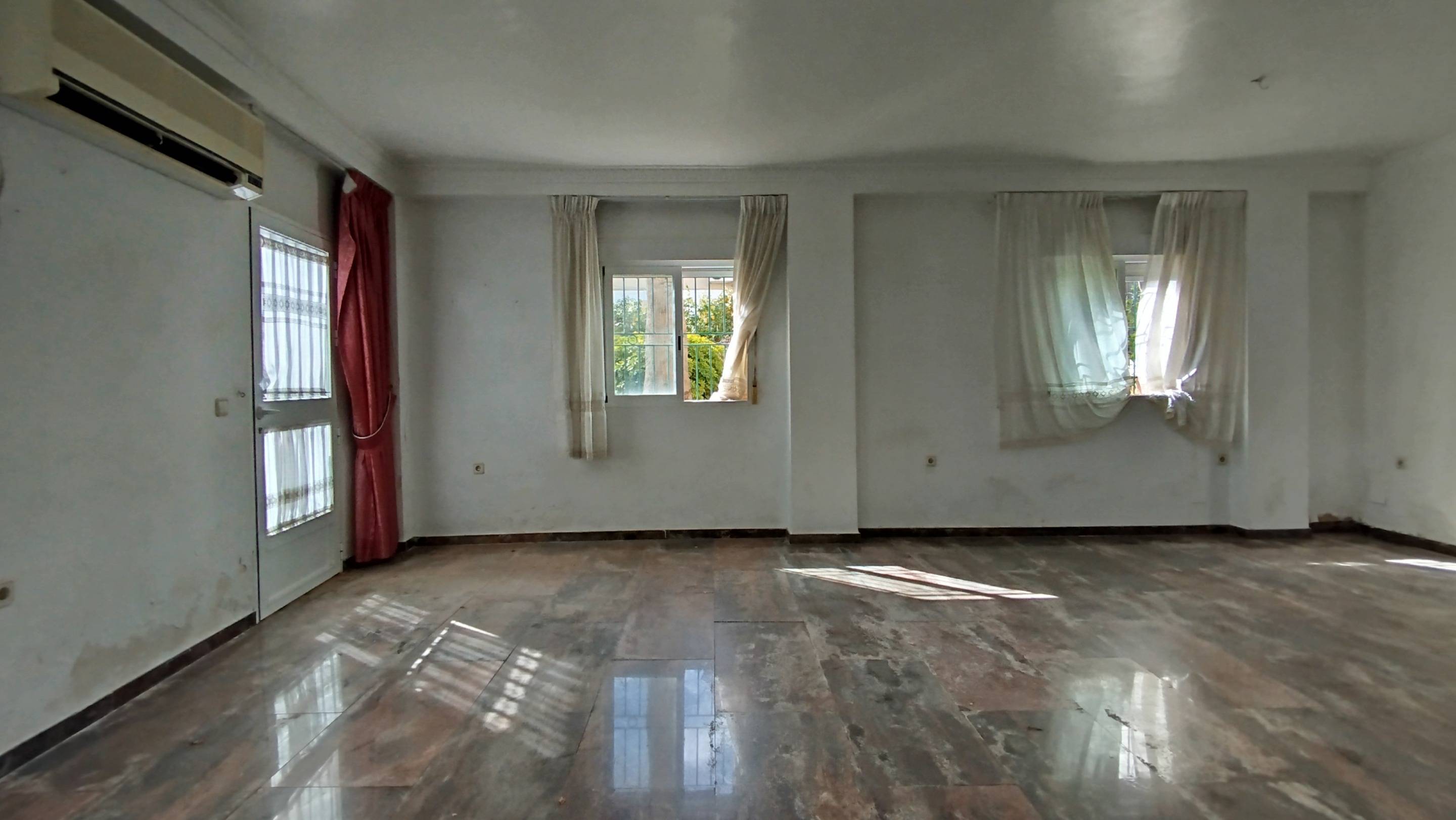 Casa con patio tipo dúplex en la Alpujarra Almeriense – Espacio y naturaleza en Instinción