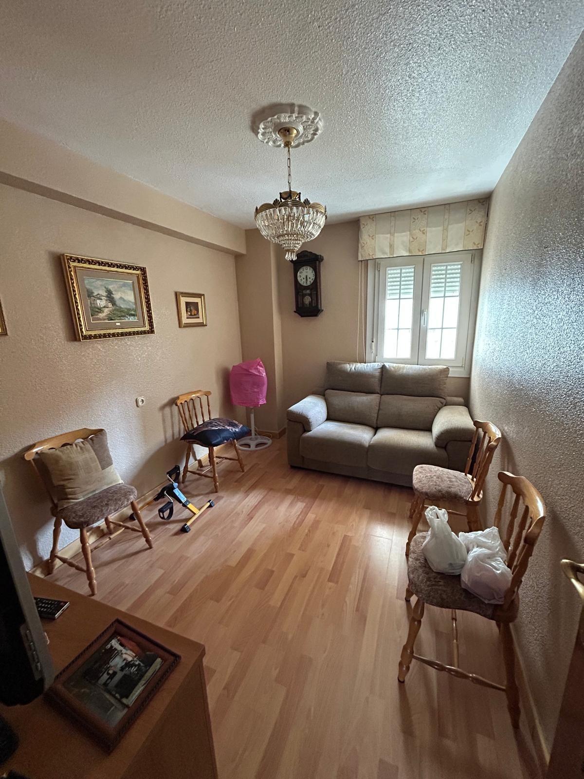 4 DORMITORIOS + PLAZA DE GARAJE Y TRASTERO EN ALMERÍA  - NUEVA ANDALUCIA