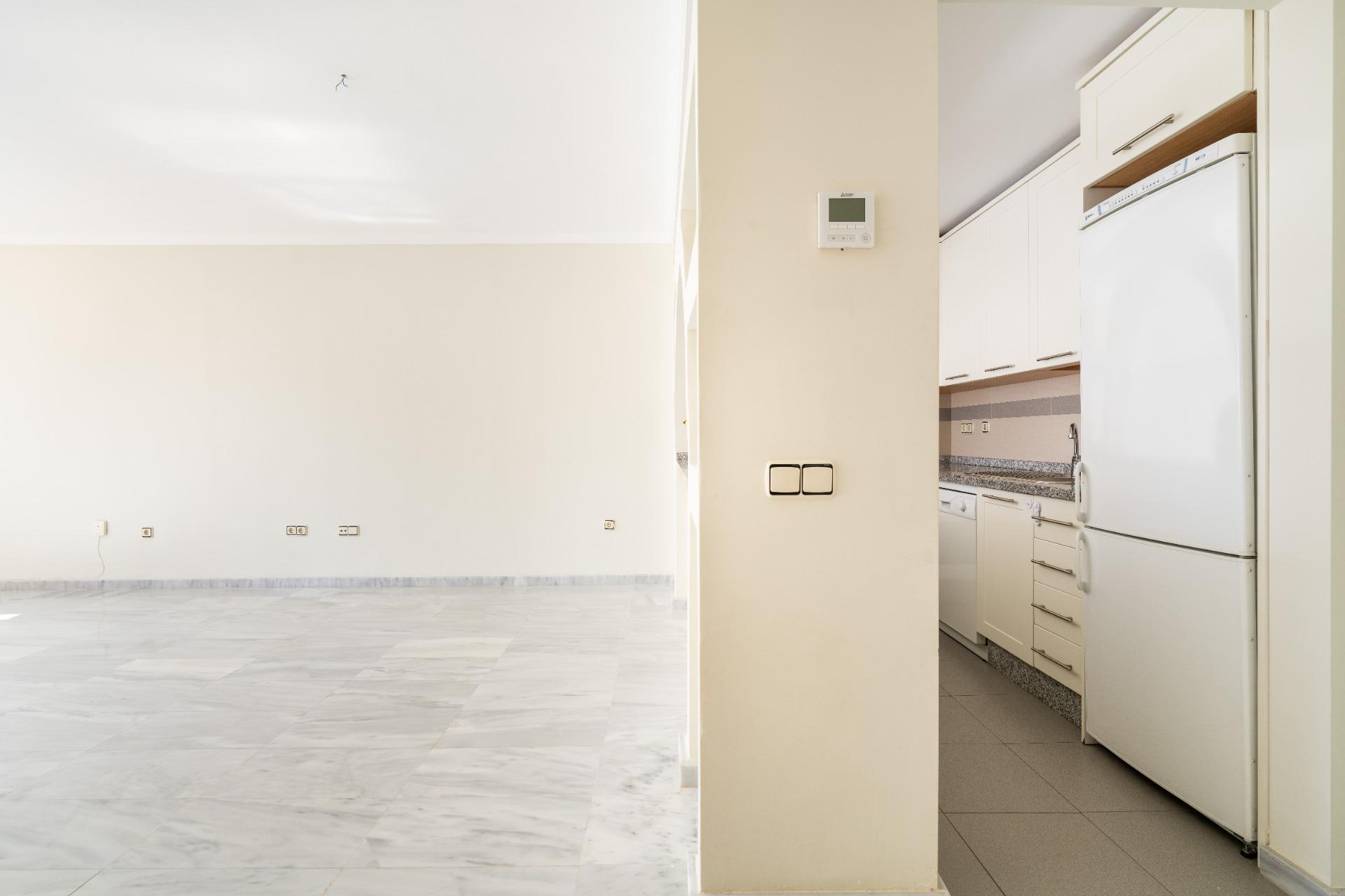 Apartamento en planta baja muy luminoso con vistas  y excelente accesibilidad