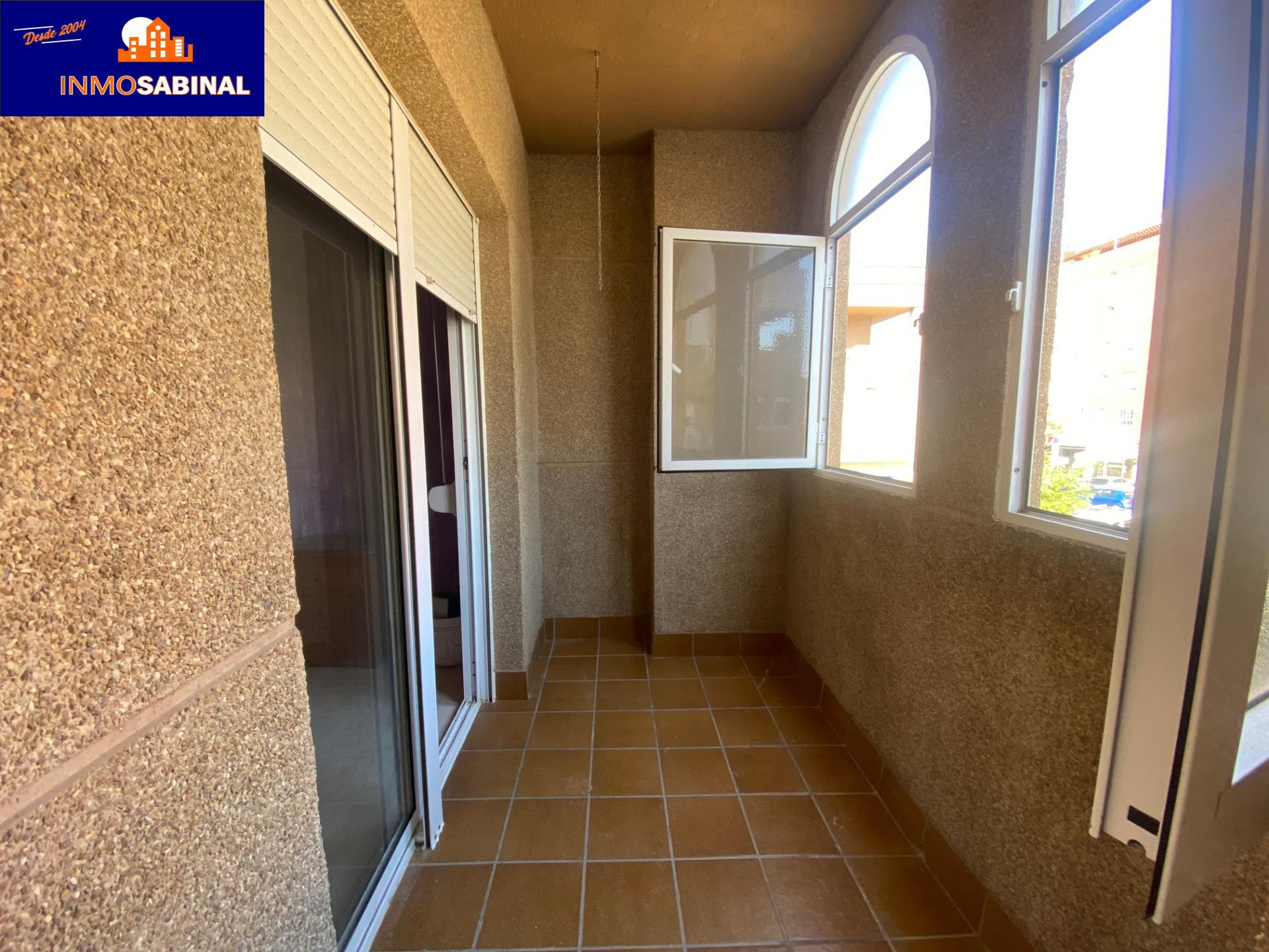 PISO DE 2 DORMITORIOS Y 1 BAÑO MUY BIEN UBICADO!! CERCA DE LA PLAYA Y EN PLENA AVENIDA JUAN CARLOS I