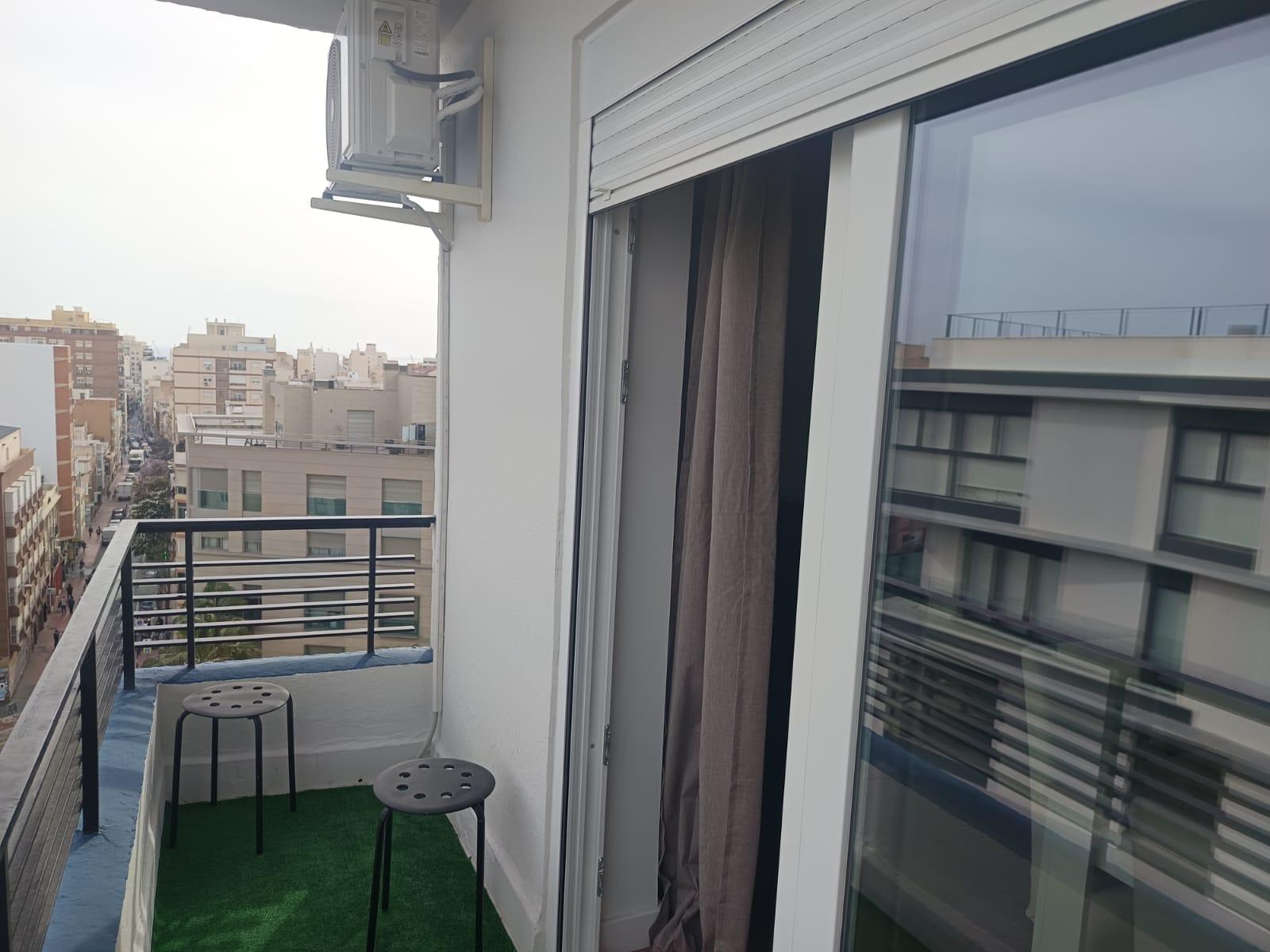 ¡PISO EN ALQUILER! ZONA CALLE GRANADA – ALMERÍA