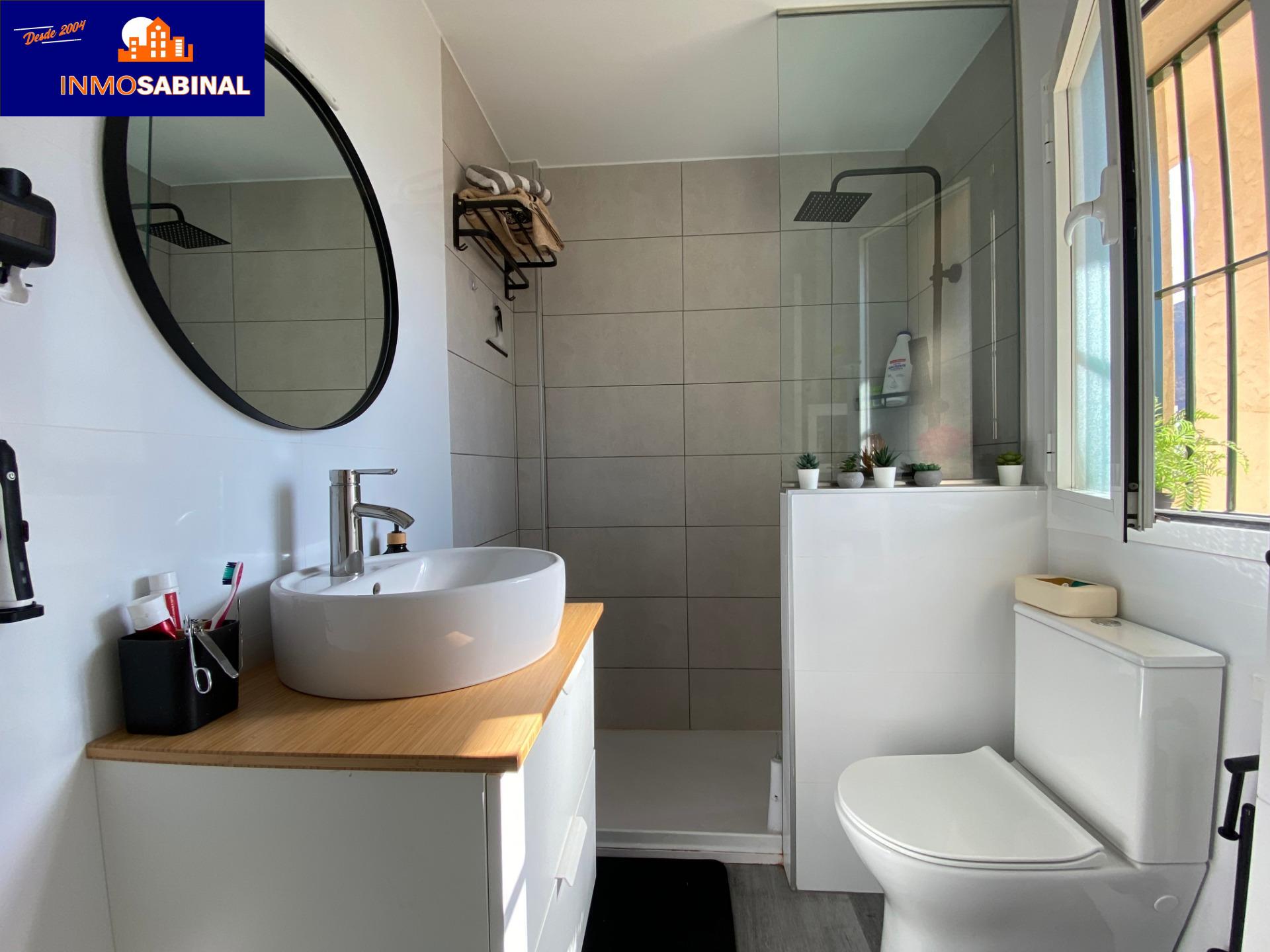 PRECIOSO PISO DE 2 DORMITORIOS EN UN RESIDENCIAL MUY CUIDADO CON PISCINAS Y PISTAS DEPORTIVAS
