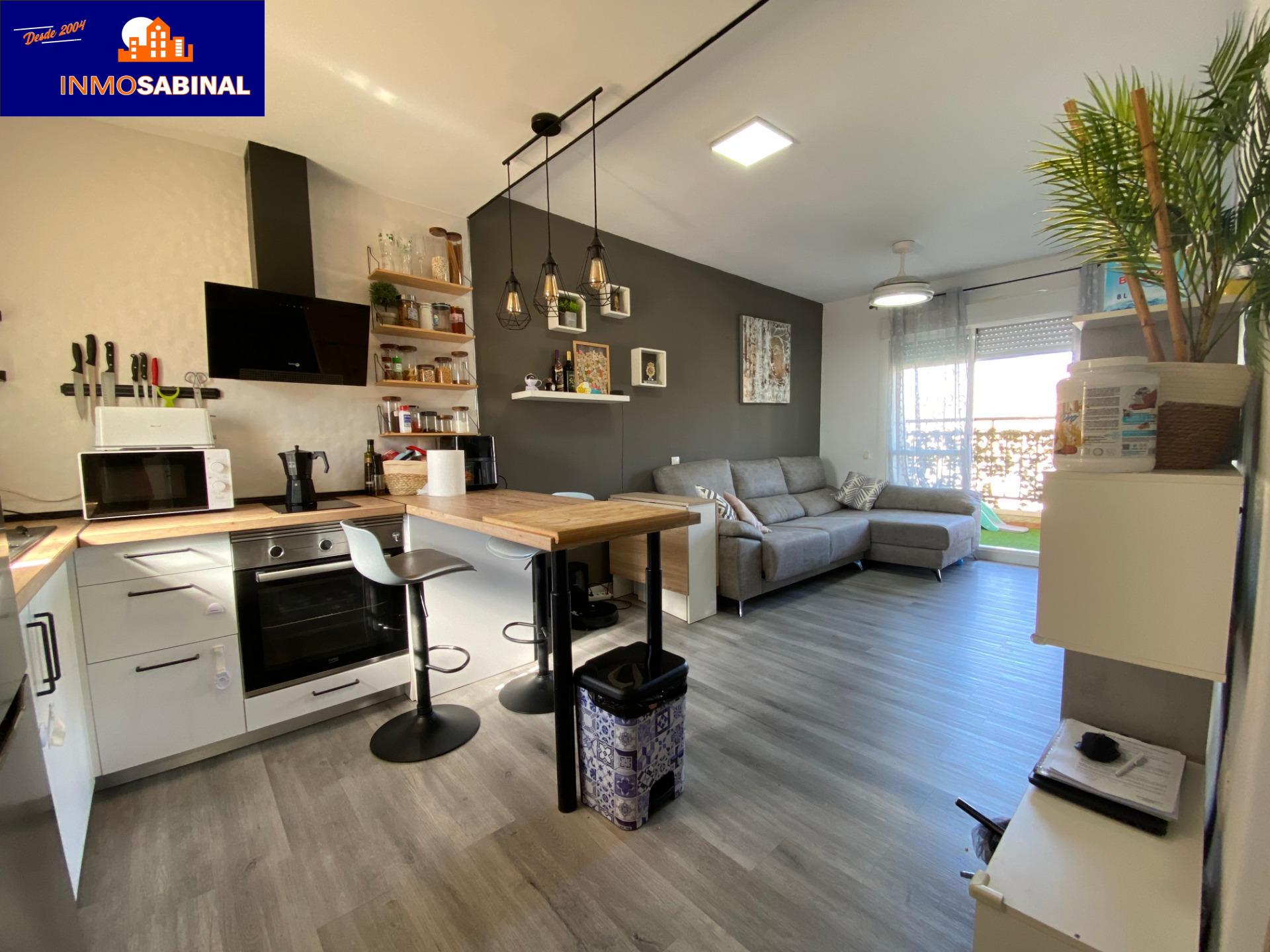 PRECIOSO PISO DE 2 DORMITORIOS EN UN RESIDENCIAL MUY CUIDADO CON PISCINAS Y PISTAS DEPORTIVAS