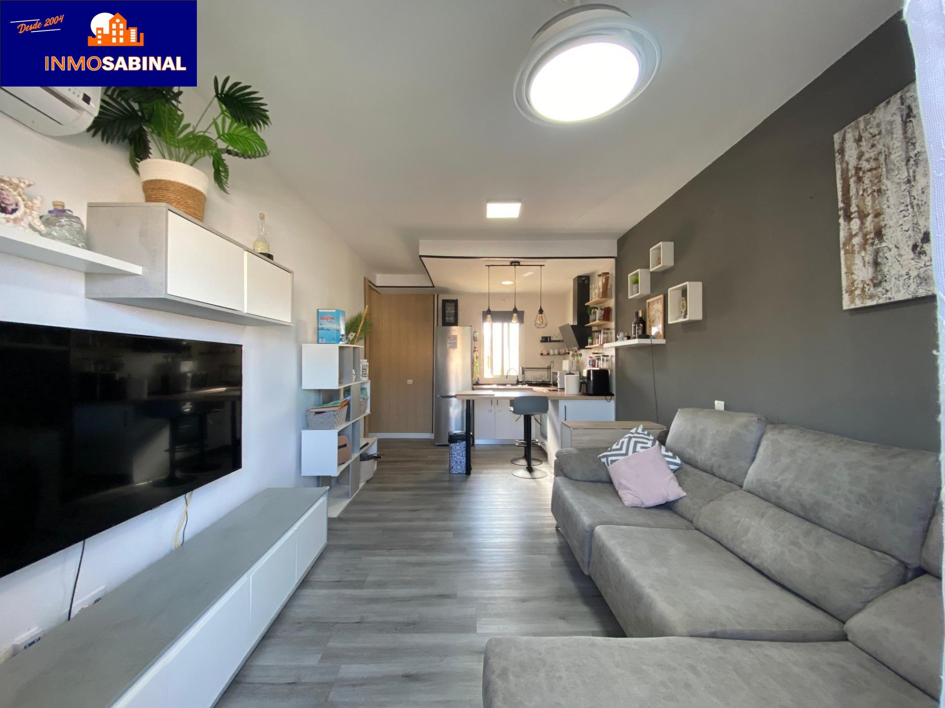 PRECIOSO PISO DE 2 DORMITORIOS EN UN RESIDENCIAL MUY CUIDADO CON PISCINAS Y PISTAS DEPORTIVAS