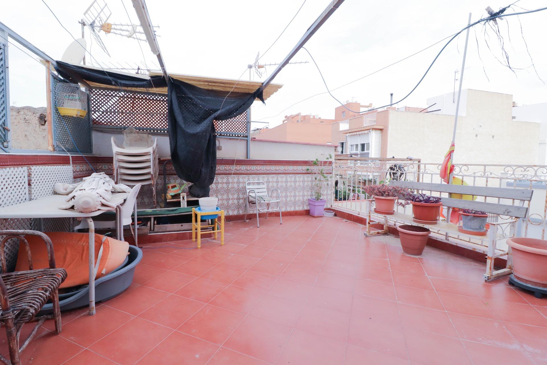 ¡OPORTUNIDAD EN BARRIO ALTO / AVENIDA SANTA ISABEL!