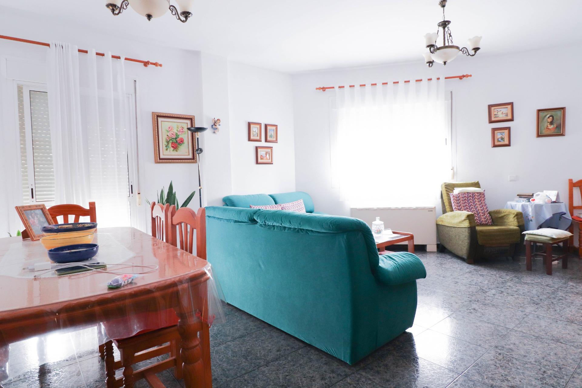 GRAN DÚPLEX EN HUÉRCAL DE ALMERÍA