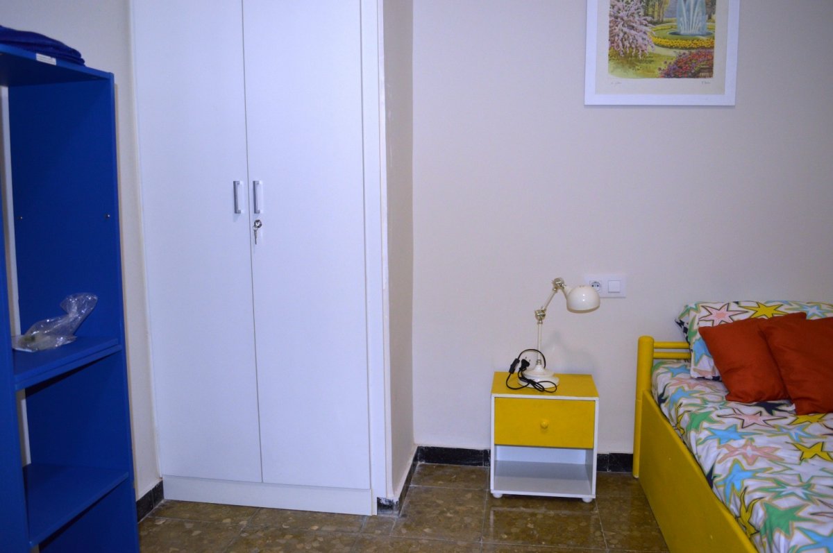 PISO PARA EL PERÍODO ESCOLAR EN ALMERÍA