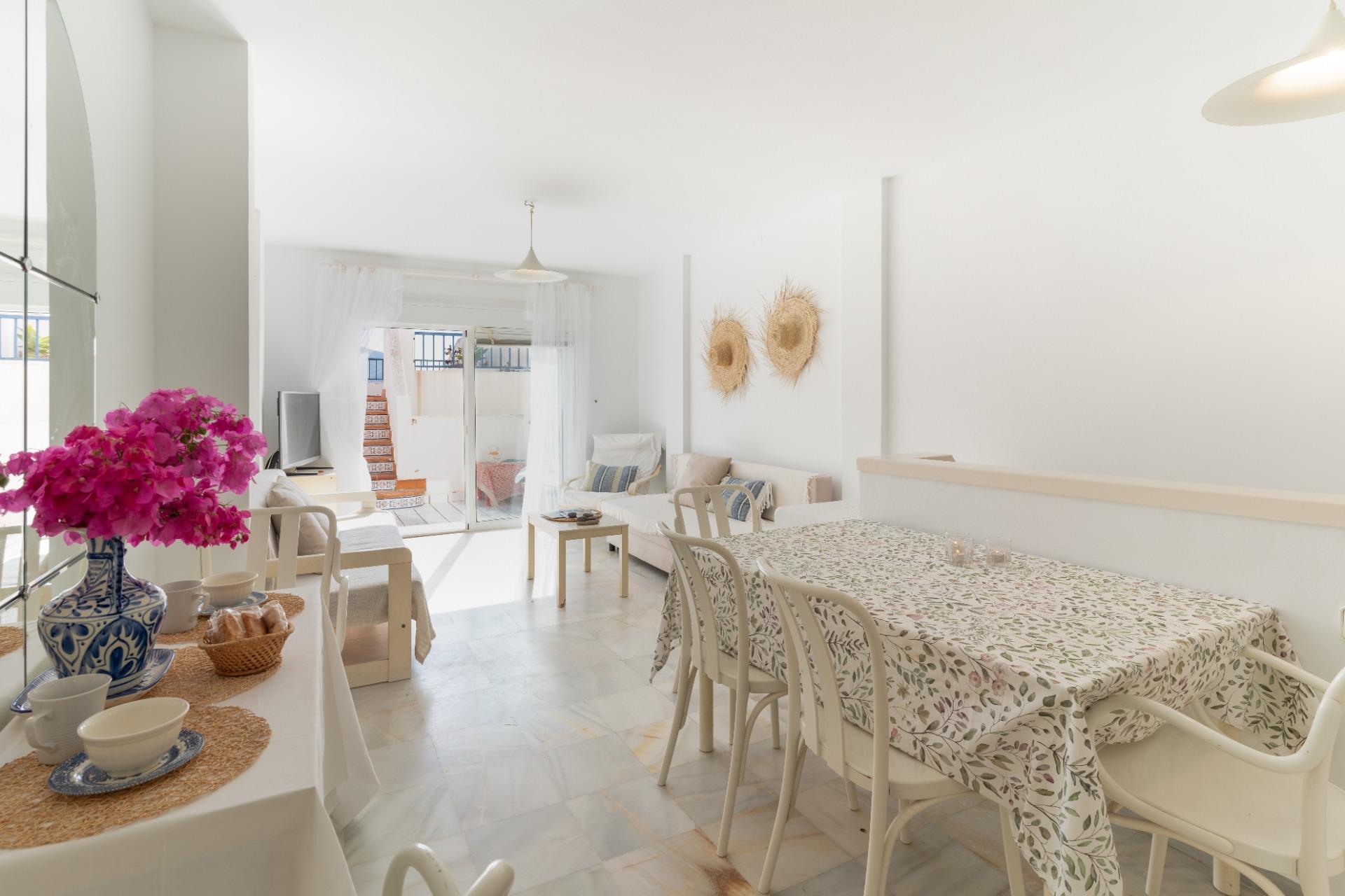 Dúplex con trastero en residencial con piscina con espectaculares vistas a la bahía