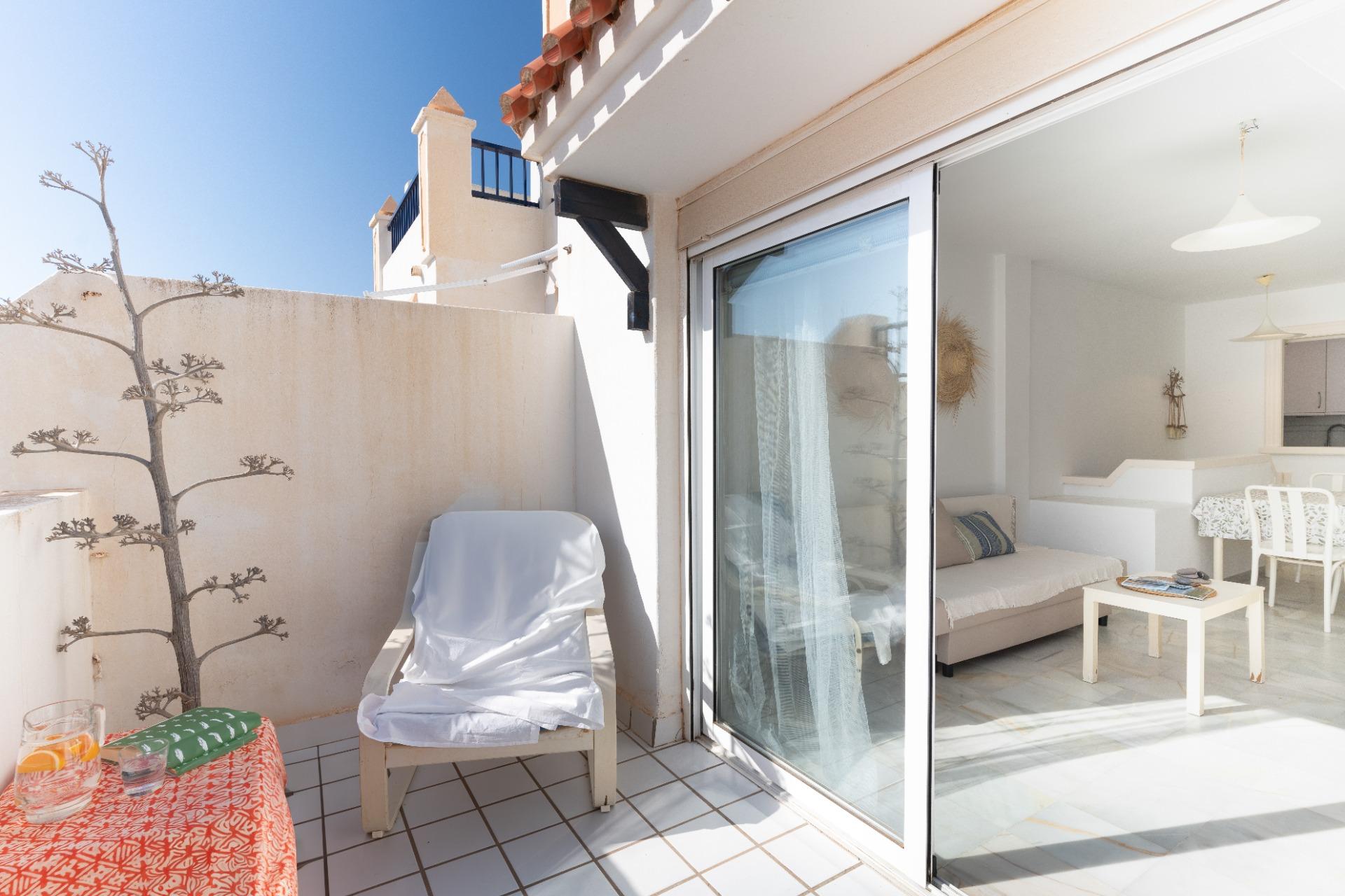 Dúplex con trastero en residencial con piscina con espectaculares vistas a la bahía