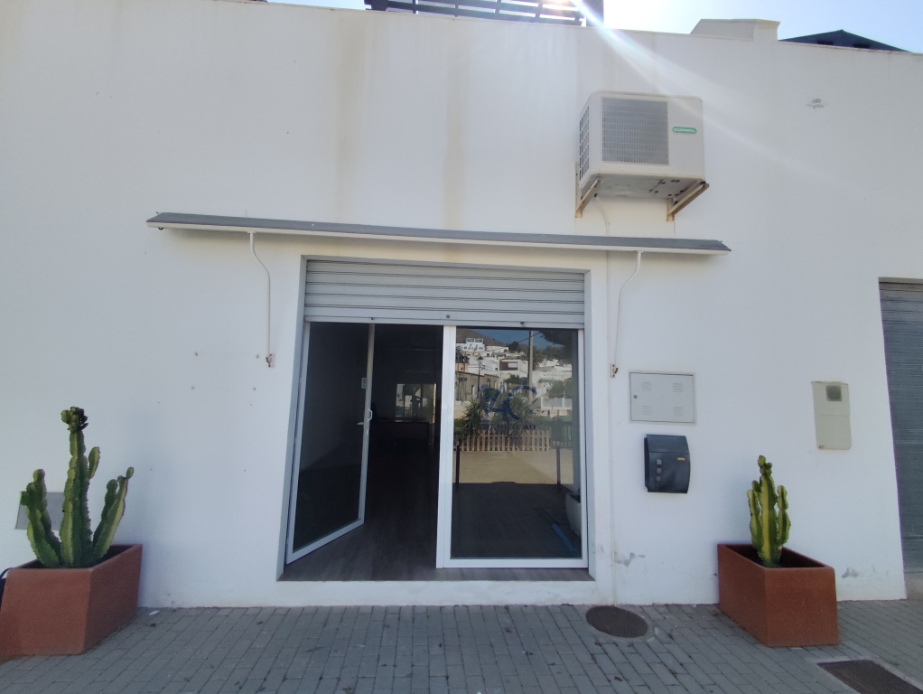 Oficina en Traspaso en Pozo De Los Frailes Almería