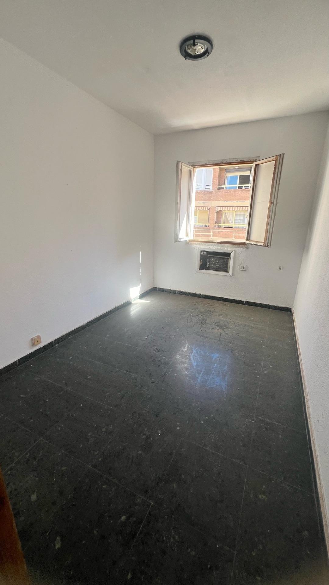PISO DE 3 DORMITORIOS EN ZONA AVDA PABLO IGLESIAS