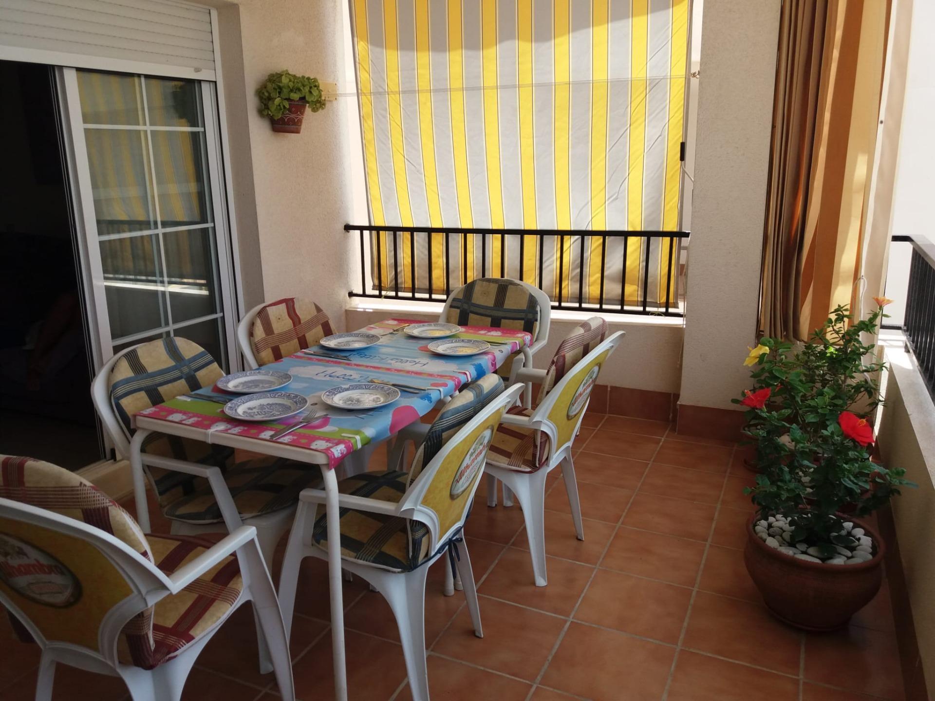SE ALQUILA APARTAMENTO EN EL TOYO TEMPORADA ESCOLAR