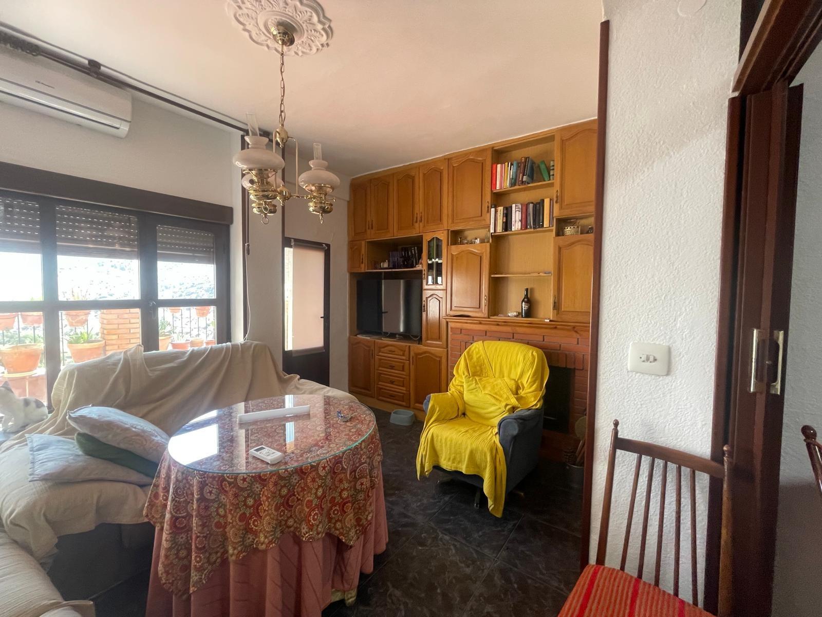 VIVIENDA DE 3 HABITACIONES EN ALQUILER