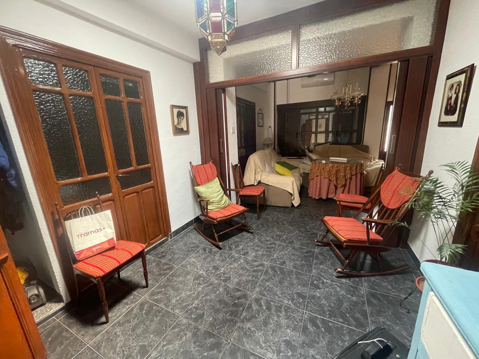 VIVIENDA DE 3 HABITACIONES EN ALQUILER
