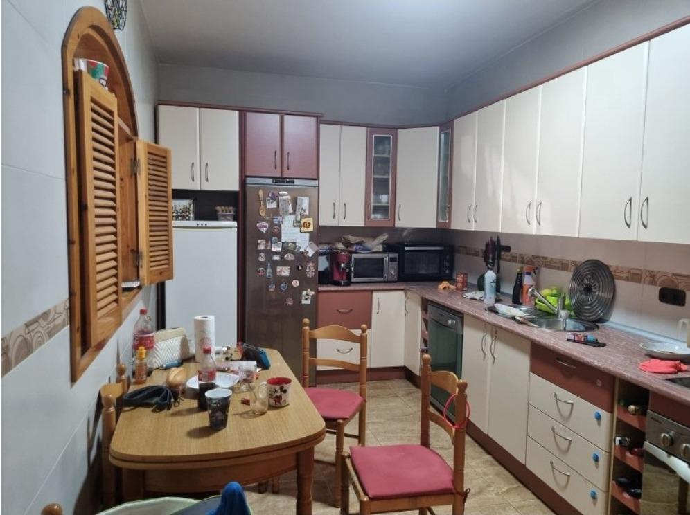 SE VENDE DUPLEX EN LA CAÑADA