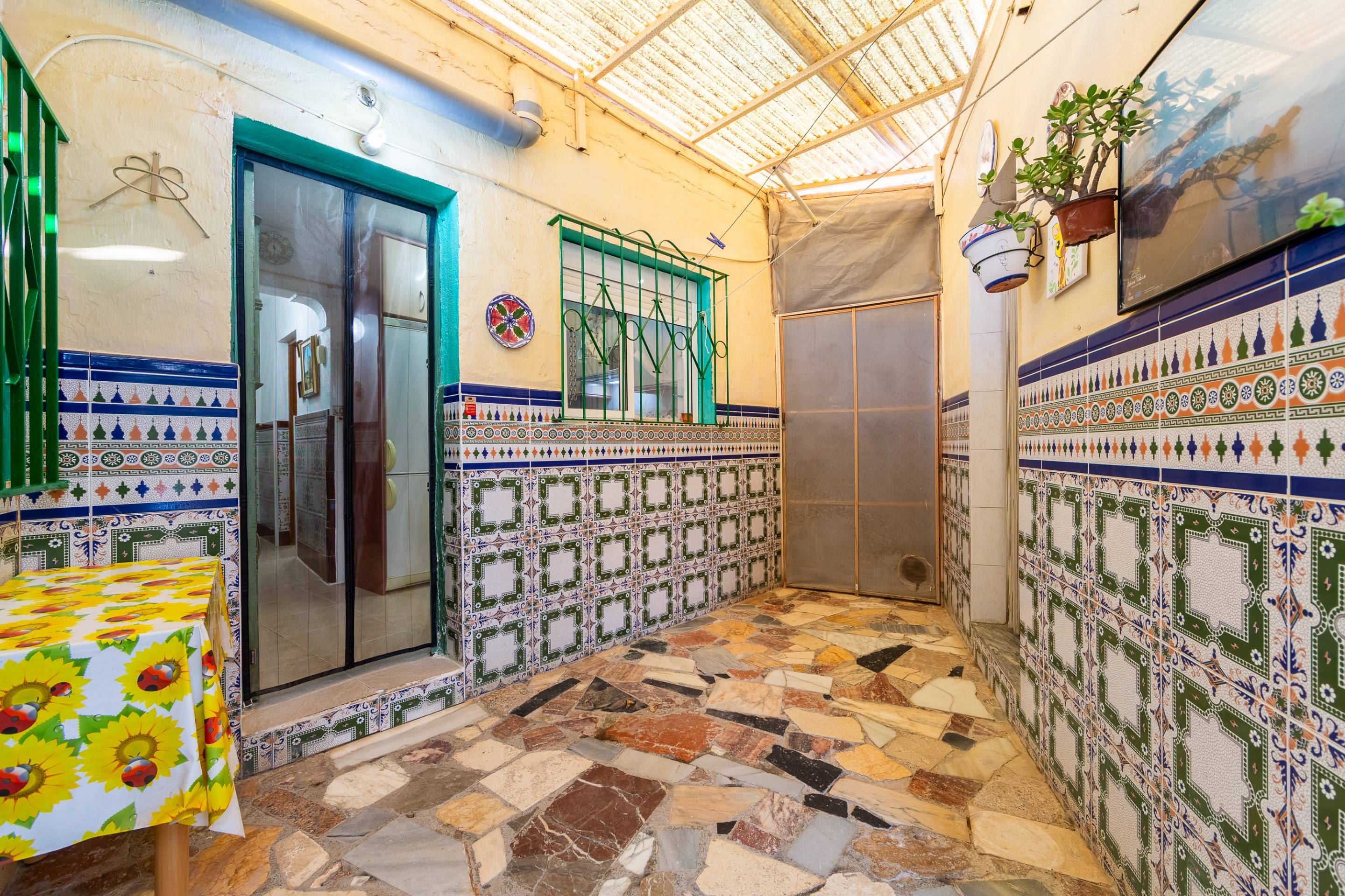 ¡Tu hogar ideal en Viator! Casa con espacio exterior y encanto único  ✨