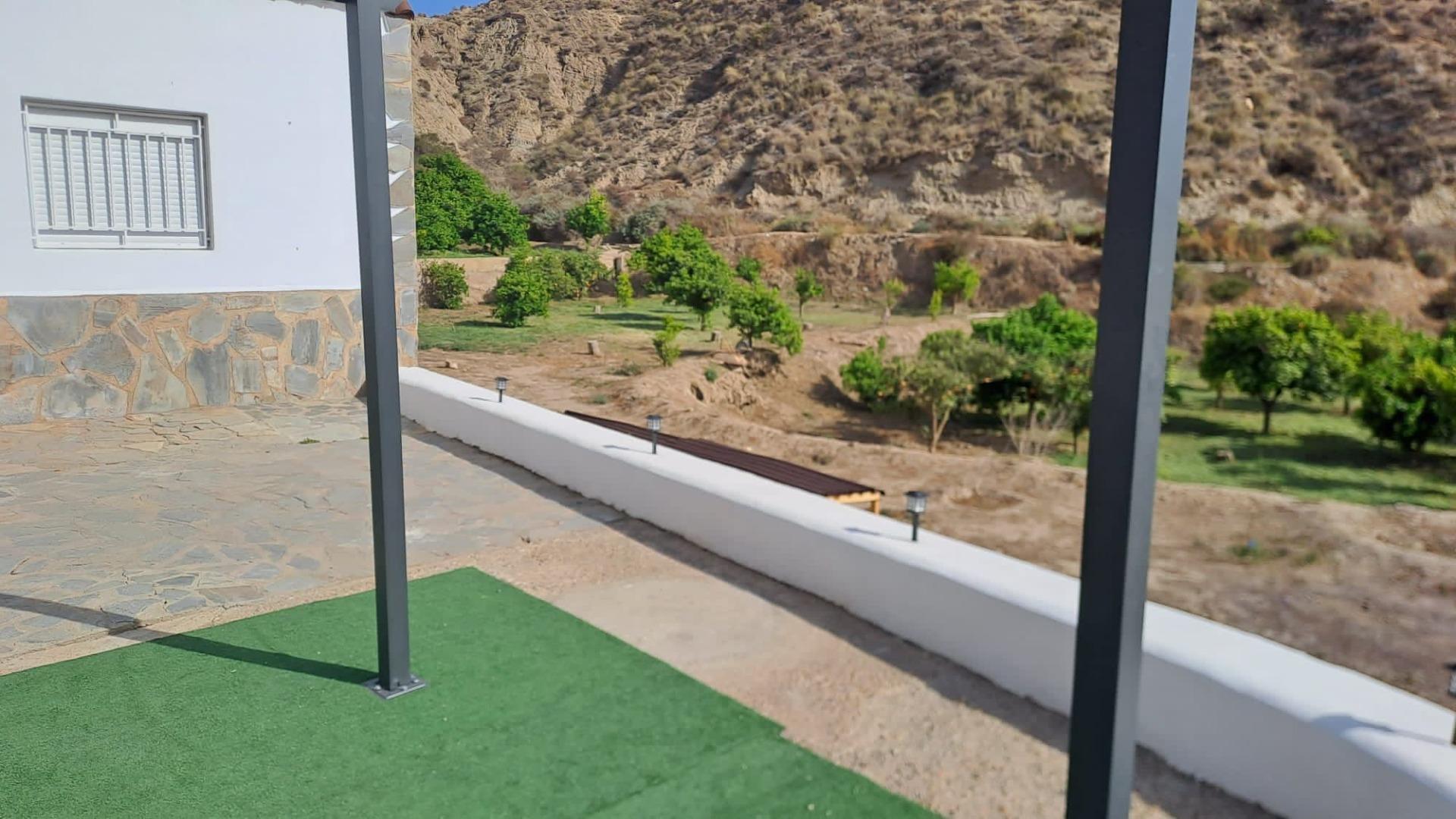 Se vende Terreno  en Gador