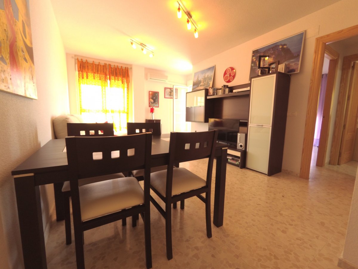 A LA VENTA ACOGEDOR PISO DE 2 HABITACIONES