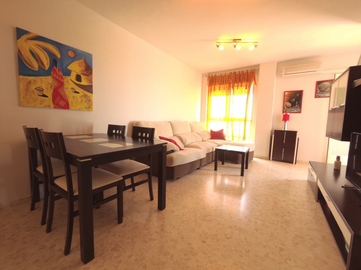 A LA VENTA ACOGEDOR PISO DE 2 HABITACIONES