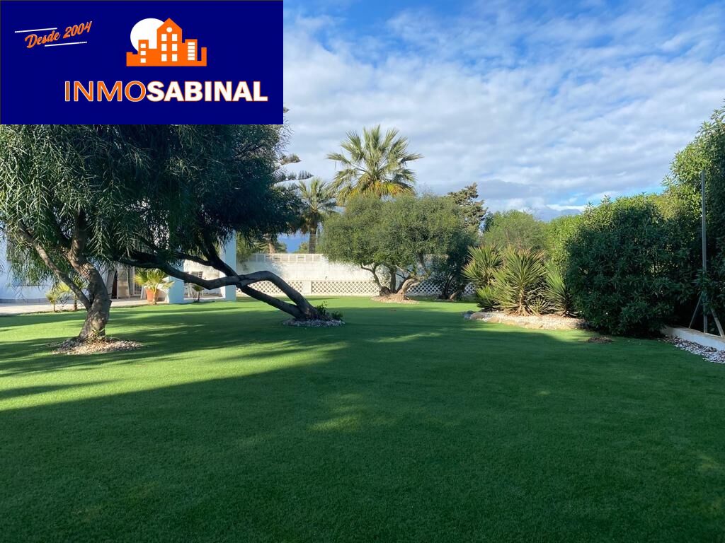 ESPECTACULAR CHALET EN ZONA CAMPO DE GOLF PLAYA SERENA