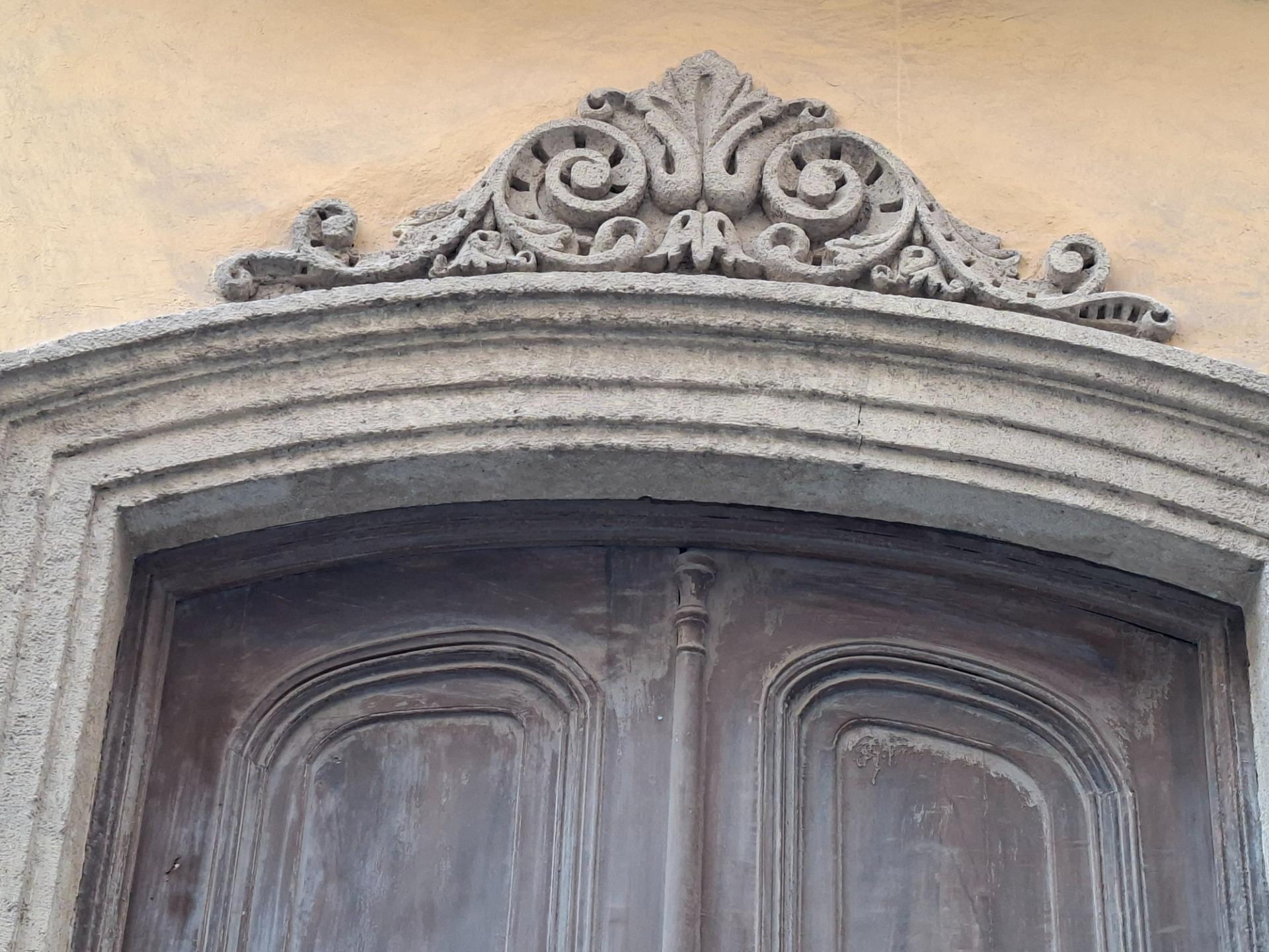 ¡Una joya arquitectónica con historia y potencial ilimitado en el corazón de Almería! en Almeria foto 5 ¡Una joya arquitectónica con historia y potencial ilimitado en el corazón de Almería!