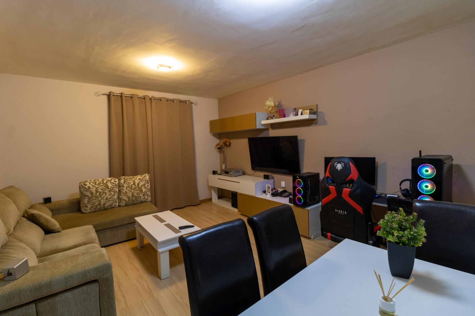 PISO EN LA PUEBLA DE VÍCAR