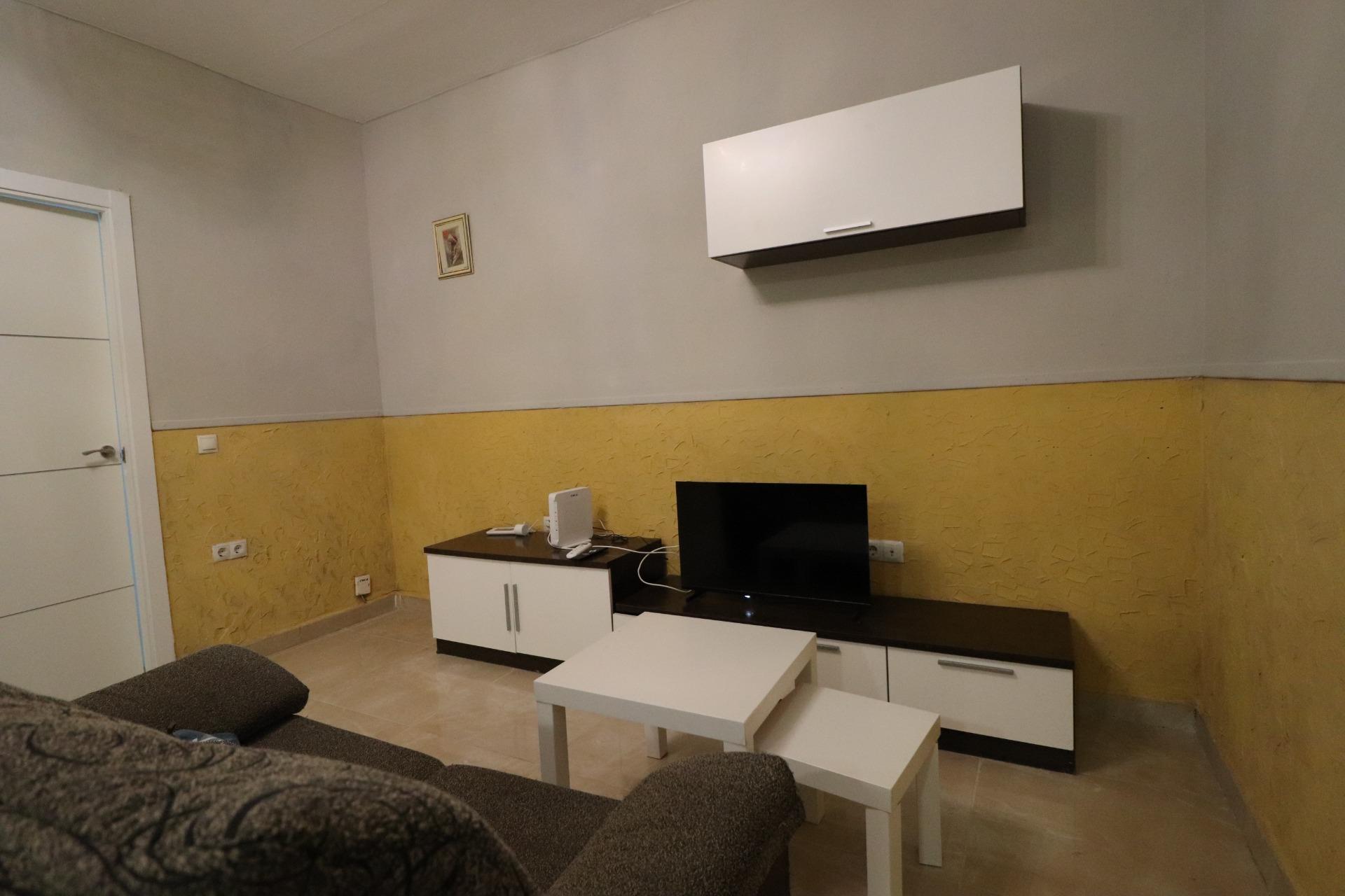 ESTUPENDO PSO EN ALQUILER PARA LARGA TEMPORADA EN LA AVENIDA SANTA ISABEL