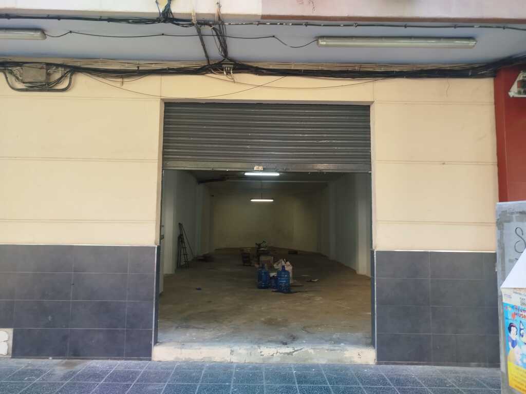 Local comercial en Venta en Almería Almería